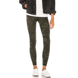 Spanx Look at Me Now Seamless Leggings Camo Print Women's Sz. Medium